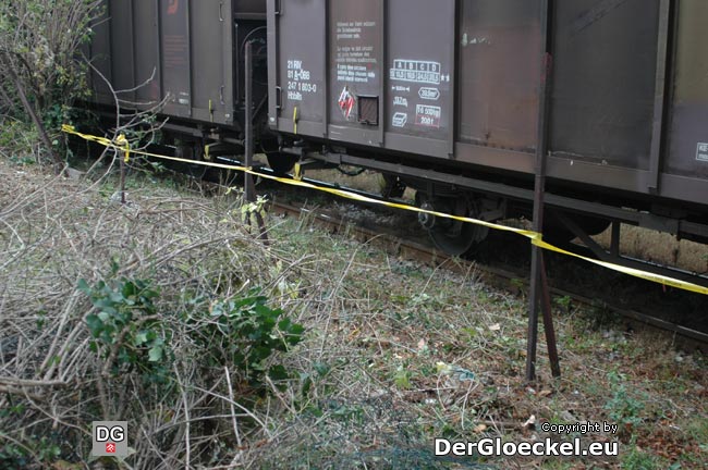 Nach 81 Tagen, am 20.10.09 begann die ÖBB mit den Arbeiten an der Gefahrenstelle am Kinderspielplatz