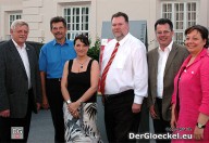 v.l.n.r.: Bgm. Karl Kindl, Stadtamtsdirektor Erich Rieder, Gemeindesekretärin Ingrid Wolfram, Bgm. Ernest Windholz, Bezirkshauptmann Dr. Martin Steinhauser und BgmIn. Ingrid Scheumbauer v.l.n.r.: Bgm. Karl Kindl, Stadtamtsdirektor Erich Rieder, Gemeindesekretärin Ingrid Wolfram, Bgm. Ernest Windholz, Bezirkshauptmann Dr. Martin Steinhauser und BgmIn. Ingrid Scheumbauer