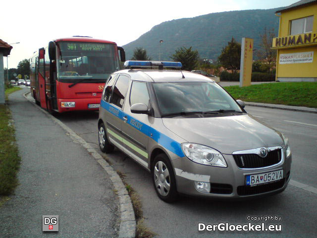 Der Einsatzwagen des Verkehrsunfallkommandos der DPB (Dopravné Nehody)