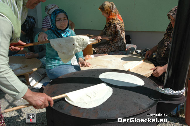 Vorbereitungen auf das Kermes 2011 in Hainburg an der Donau